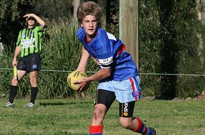 De La Salle Vs Engadine Dragons U 15a's Rnd 17 action ( Photo : ourfooty media ) 