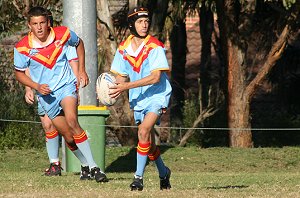 Rory Hood runs the De La backs - U15A's Roosters Vs De La Salle (Photo : ourfooty media)