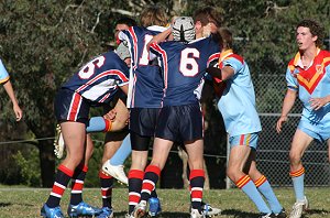 Menai team up in defence - U15A's Roosters Vs De La Salle (Photo : ourfooty media)