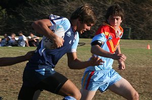 David Pasqualino making a good run - De la Salle Vs Aquinas Colts Rnd 9 (Photo : ourfooty media)