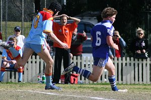 De La Salle Vs Bosco U 15B's 1st Semi Final action (Photo : ourfooty media) 