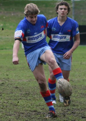 Engadine Dragons v De La Salle UNDER 16A's aCTioN (Photo : ourfooty media)