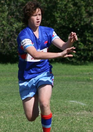 De La (2) v Engadine Dragons Rnd 3 aCTioN FoTo'S (Photo's : ourfooty media)