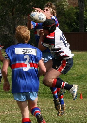 Menai Rooster v Engadine Dragons U16A's Rnd 4 ACTioN (Photo's : ourfooty media)