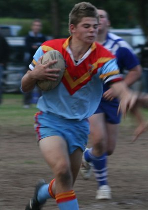 Reece Davidson on the burst - De La Salle v St. John's Bosco U16A's Rnd 8 aCTioN (Photo's : ourfooty media)