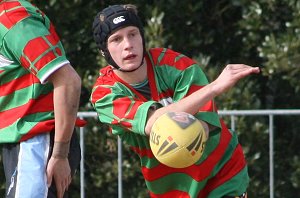 Sharks Knockout's Under 16's Grand Final - Engadine HS v Heathcote HS action (Photo : ourfooty media)
