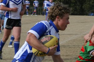 Sharks Knockout's Under 16's Grand Final - Engadine HS v Heathcote HS action (Photo : ourfooty media)
