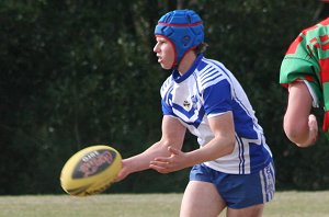 Sharks Knockout's Under 16's Grand Final - Engadine HS v Heathcote HS action (Photo : ourfooty media)