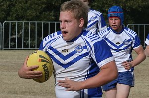 Sharks Knockout's Under 16's Grand Final - Engadine HS v Heathcote HS action (Photo : ourfooty media)