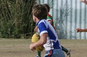 Sharks Knockout's Under 16's Grand Final - Engadine HS v Heathcote HS action (Photo : ourfooty media)