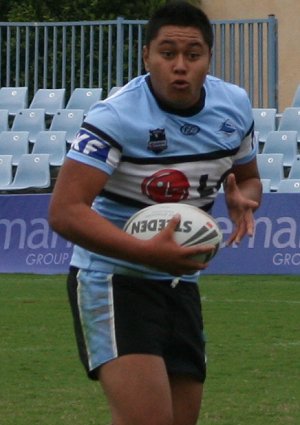 Eronny Mareko hit the Raiders line - Cronulla v Canberra HMC Rnd 8 aCTioN (Photo's : ourfooty media) 