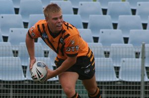 Sharks vs Tigers SG Ball Round 1 (Photo : ourfooty media) 