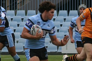 Hayden Peacock on the burst - Sharks vs Tigers SG Ball Round 1 (Photo : ourfooty media)