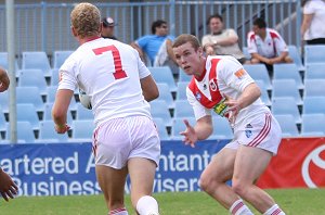 Luke PICKERD - Sharks v Dragons SG Ball Rnd 3 (Photo : ourfooty media)