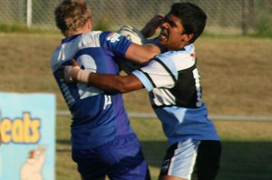 Tyrone Peachey gets his man - Bulldogs vs Sharks SG Ball trial, Hammondville Oval 31st jan '09