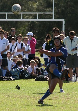 Woolooware HS v Sylvania HS Schoolboys Trophy action (photo's : ourfootymedia)