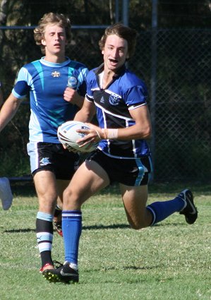 Woolooware HS v Sylvania HS Schoolboys Trophy action (photo's : ourfootymedia)