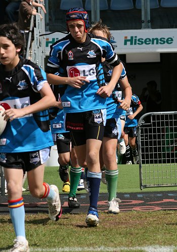 Cronulla Sharks Academy Under 13's v Burleigh BEARS action (Photo : ourfootymedia) 