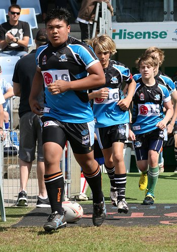 Cronulla Sharks Academy Under 13's v Burleigh BEARS action (Photo : ourfootymedia) 