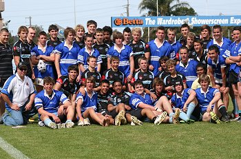 Cronulla Sharks U15 Academy Team with the Group 10 JRL Under 15's @ Shark Park(Photo : ourfootymedia)