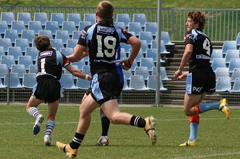 Cronulla Sharks Academy Under 15's v Group 10 JRL action (Photo : ourfootymedia) 
