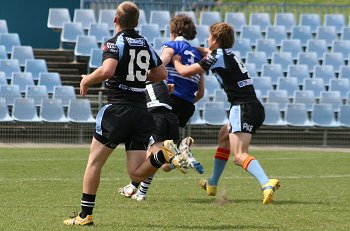 Cronulla Sharks Academy Under 15's v Group 10 JRL action (Photo : ourfootymedia) 