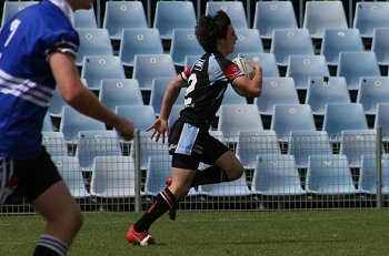 Cronulla Sharks Academy Under 15's v Group 10 JRL action (Photo : ourfootymedia) 