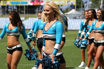 Cronulla Mermaids in action at the Sharks Season Launch (Photo : steve montgomery / OurFootyTeam.com)