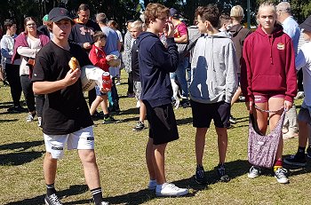 Kurnell Stingrays u14s celebrate winning the 2019 Grand Final (Photo : Steve Montgomery / OurFootyTeam.com)