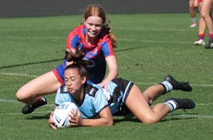 Cronulla's Kelly Gilmore dives in for a try Friday's Semi Final @ Kogarah Oval (Photo : Steve Montgomery / OurFootyTeam.com)