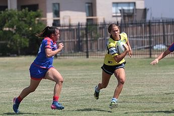 Cronulla Sharks v Newcastle Knights Tarsha Gale Cup u18 Girls Rugby League Trial Match Action (Photo : steve montgomery / OurFootyTeam.com)