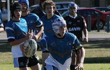 Cronulla Sharks 15's attack (Photo : ourfooty media)