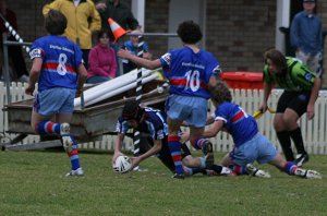 Aquinas Colts score first in the Semi Final