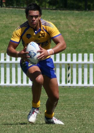 Parramatta Eels SG Ball Captain Kyle Fraser charges up Erskinville Oval (Photo : ourfooty media)