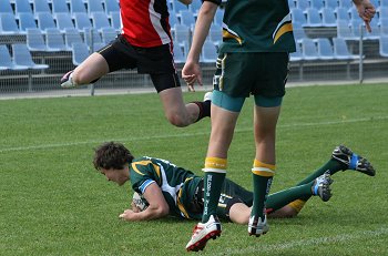 2010 Michael Buettner Shield - Endeavour SHS v Hunter SHS - Grand Final ACTION (photo's : ourfootymedia) 