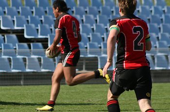 Chase Stanley Cup Grand Final - Endeavour SHS v Westfields action (photo' : ourfootymedia) 