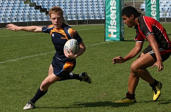 Chase Stanley Cup Grand Final - Endeavour SHS v Westfields action (photo' : ourfootymedia) 