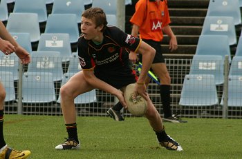 Chase Stanley Cup - Illawarra SHS v The HILLS SHS action (Photo's : Steve Montgomery / OurFootyTeam.com) 