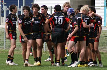 Chase Stanley Cup - Illawarra SHS v The HILLS SHS action (photo : ourfootymedia) 