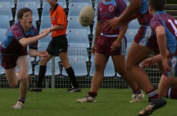 Chase Stanley Cup - Illawarra SHS v The HILLS SHS action (photo : ourfootymedia) 