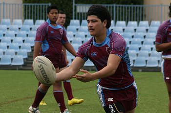 Chase Stanley Cup - Illawarra SHS v The HILLS SHS action (photo : ourfootymedia) 
