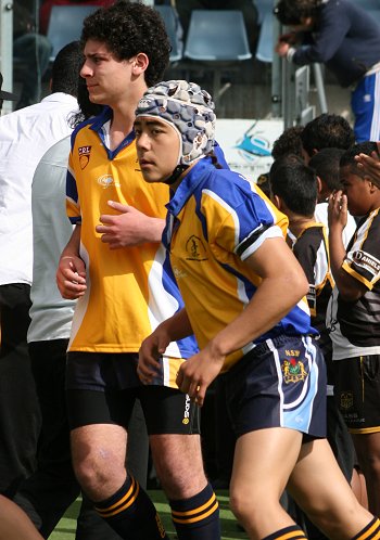 2010 Buckley Shield Grand Final - Bass HS v Brisbane Waters HS action (Photo's : Steve Montgomery / OurFootyTeam.com)