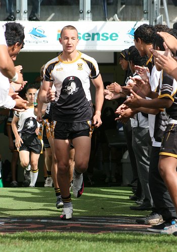 2010 Buckley Shield Grand Final - Bass HS v Brisbane Waters HS action (Photo's : Steve Montgomery / OurFootyTeam.com)
