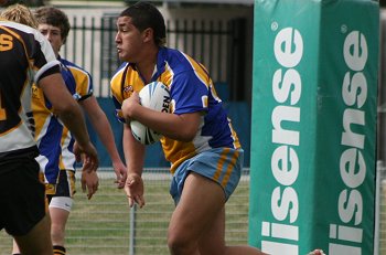 2010 Buckley Shield Grand Final - Bass HS v Brisbane Waters HS action (Photo's : Steve Montgomery / OurFootyTeam.com)