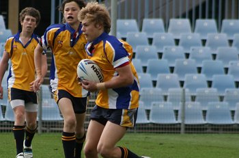 2010 Buckley Shield Grand Final - Bass HS v Brisbane Waters HS action (Photo's : Steve Montgomery / OurFootyTeam.com)