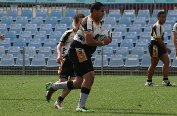 2010 Buckley Shield Grand Final - Bass HS v Brisbane Waters HS action (Photo's : Steve Montgomery / OurFootyTeam.com)