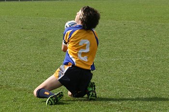 2010 Buckley Shield Grand Final - Bass HS v Brisbane Waters HS action (Photo's : Steve Montgomery / OurFootyTeam.com)