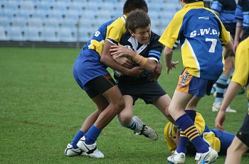 NSWPSSA CLASSIC SHIELD Grand Final Action Muswellbrook PS v Sth Wagga PS @ Shark Park (Photo : ourfootymedia)