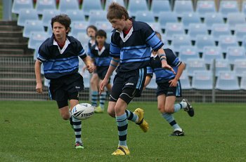NSWPSSA CLASSIC SHIELD Grand Final Action Muswellbrook PS v Sth Wagga PS @ Shark Park (Photo : ourfootymedia)
