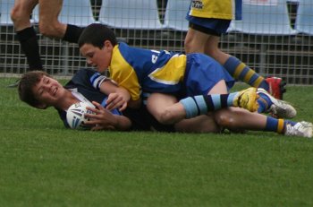 NSWPSSA CLASSIC SHIELD Grand Final Action Muswellbrook PS v Sth Wagga PS @ Shark Park (Photo : ourfootymedia)